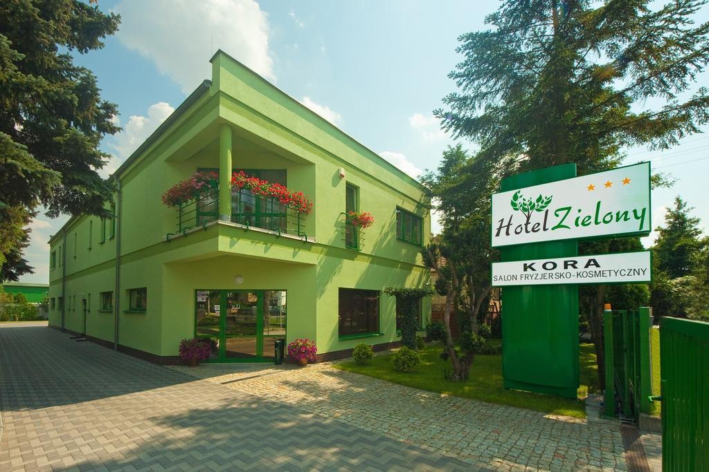 Hotel Zielony Posen Exterior foto