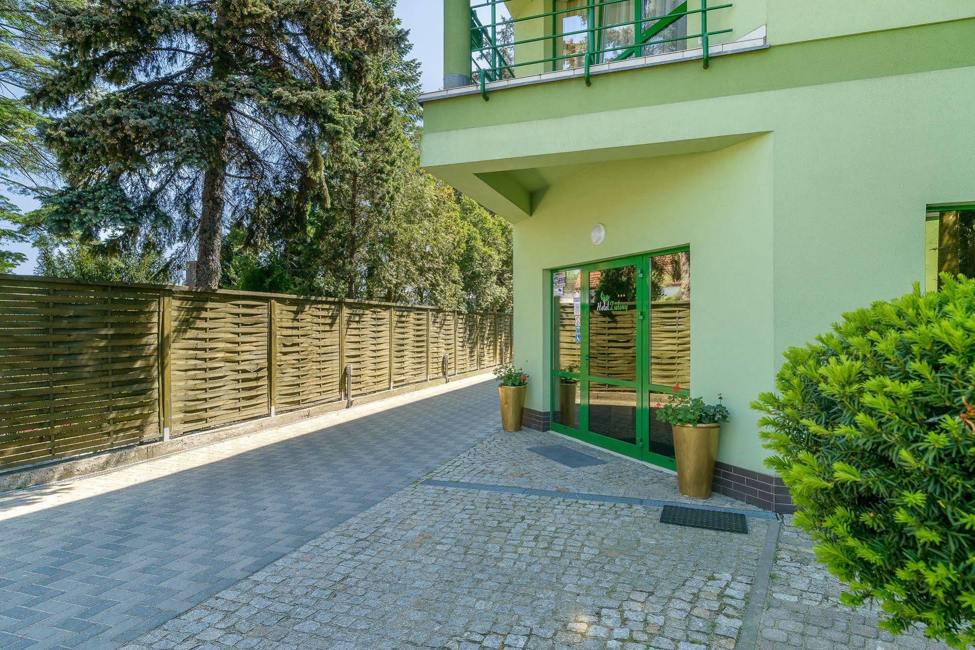 Hotel Zielony Posen Exterior foto